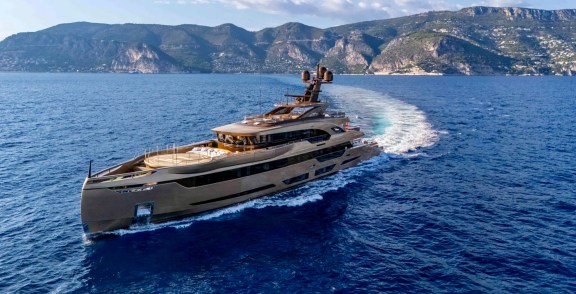 Motor Yacht Charters on the French Riviera