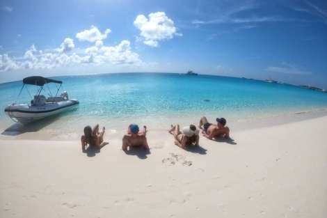 Review img # 144 of the yacht MUCHO GUSTO