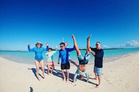 Review img # 114 of the yacht MUCHO GUSTO