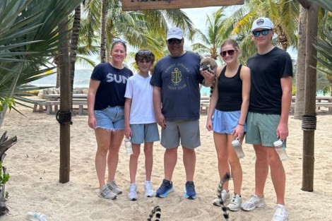 Review img # 13 of the yacht MUCHO GUSTO