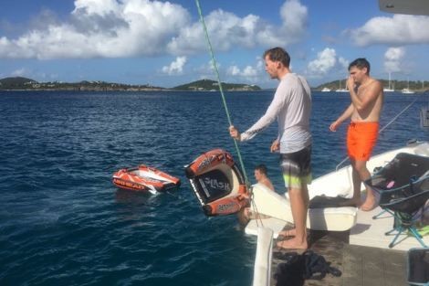 Review img # 5 of the yacht PARADIGM SHIFT