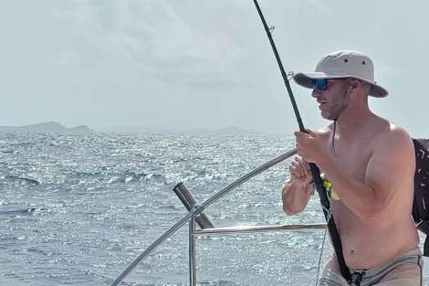 Review img # 105 of the yacht RAPSCALLION