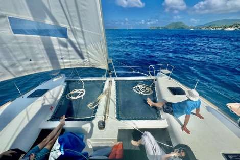 Review img # 68 of the yacht RAPSCALLION