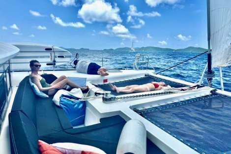 Review img # 37 of the yacht RAPSCALLION