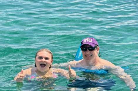 Review img # 38 of the yacht RAPSCALLION