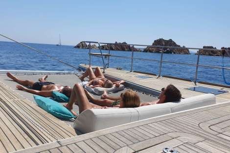 Review img # 14 of the yacht SUNNYACHT