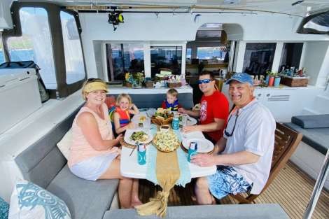 Review img # 125 of the yacht WHISKEY BUSINESS