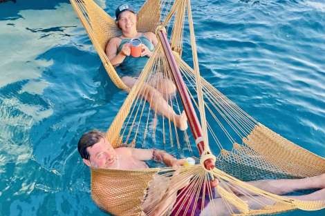 Review img # 37 of the yacht WHISKEY BUSINESS