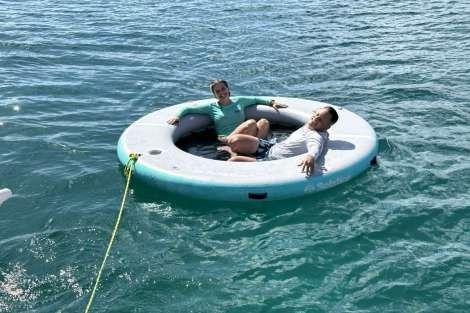 Review img # 10 of the yacht WHISKEY BUSINESS